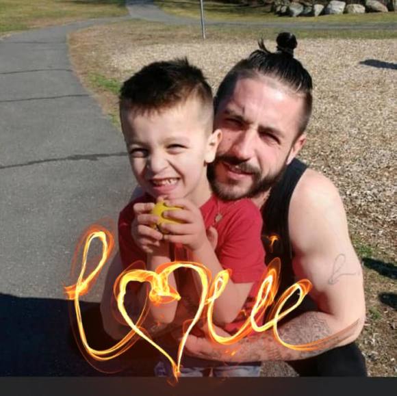 Meet your Posher, Lucas - Picture 1 of 1